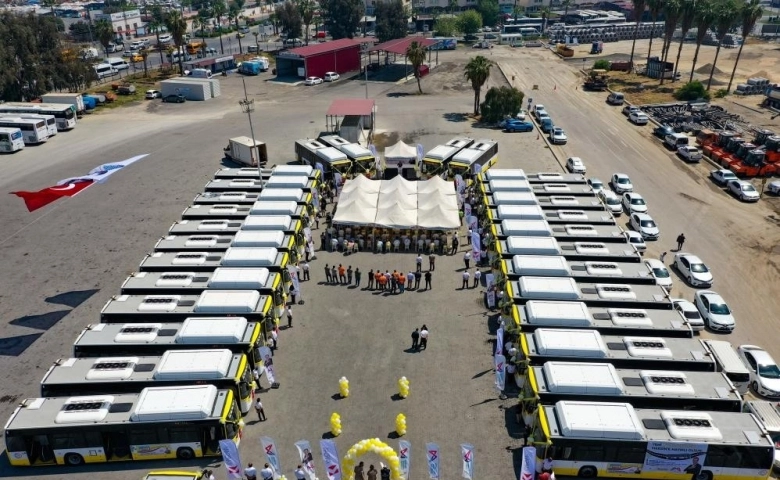 Mersinde CNG yakıtlı çevre dostu belediye otobüsleri sefere başladı