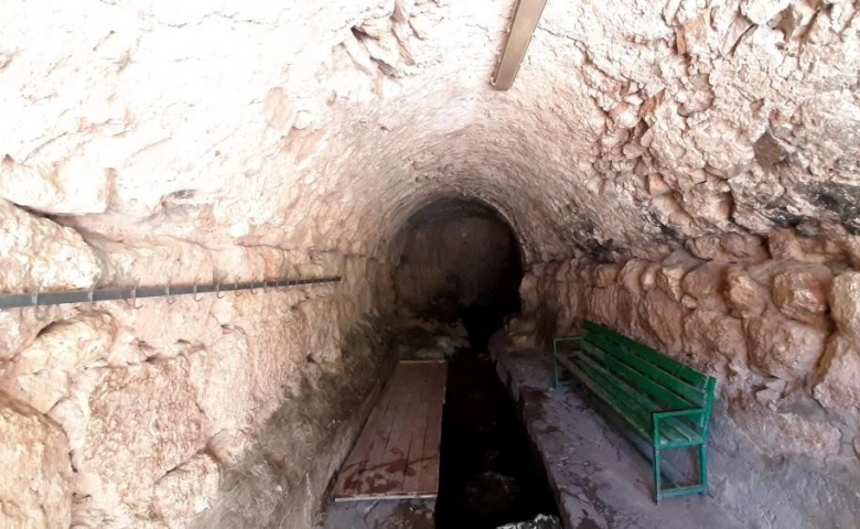 Adıyaman'da Tarihi caminin altından yüzyıllardır su akıyor