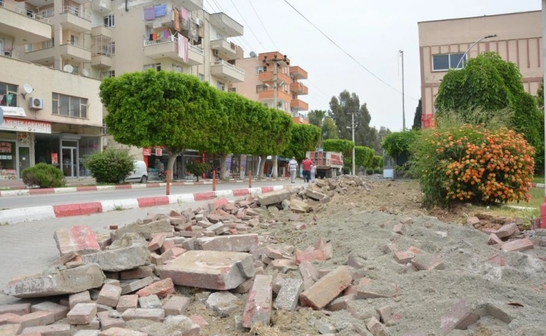 Mersin Büyükşehir Belediyesi, Yenice Atatürk Bulvarını yeniliyor