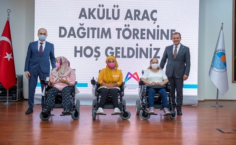 Engelsiz Yaşam parkı açıldı, 67 engelliye akülü araç dağıtıldı