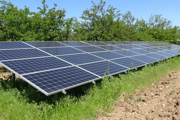 Güneşten ürettiği enerji ile su ihtiyacını karşılıyor