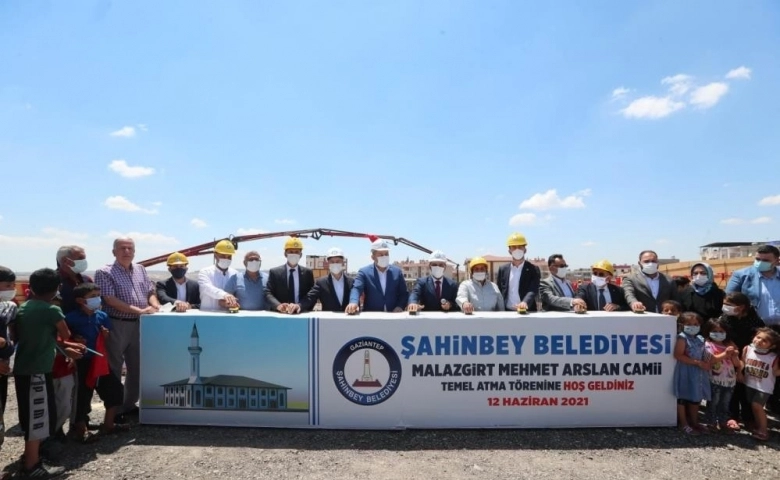 Şahinbey'de Malazgirt Mehmet Arslan Camii'nin temeli atıldı