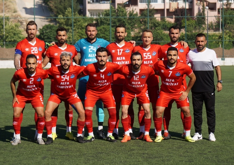 Ankasspor lige üç puanla başladı