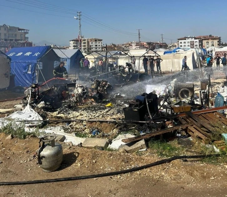 Hatay Çadır kentte yangın