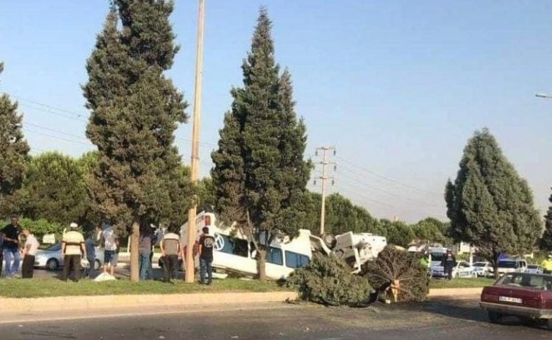 Kahramanmaraş’ta işçi servisi devrildi: 10 yaralı