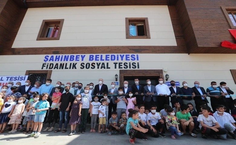 Şahinbey Belediyesi’nin sosyal tesis ağı genişliyor  