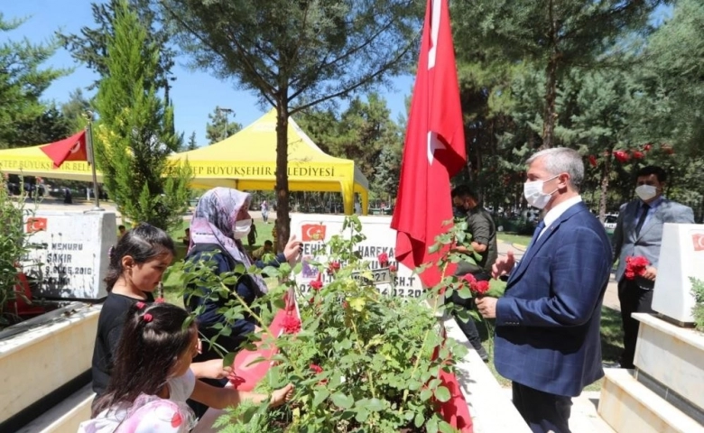 Başkan Tahmazoğlu'ndan bayram öncesi anlamlı ziyaret