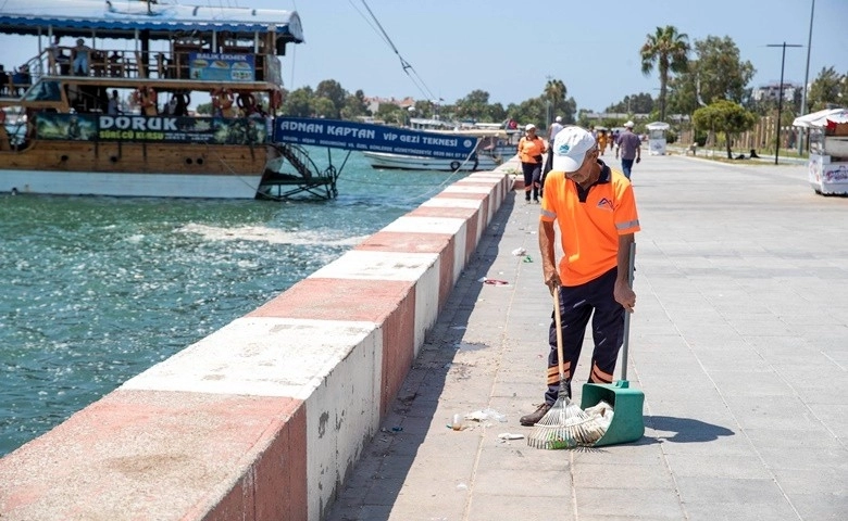  Mersin Büyükşehir Belediyesi bayram boyunca hizmete devam etti  