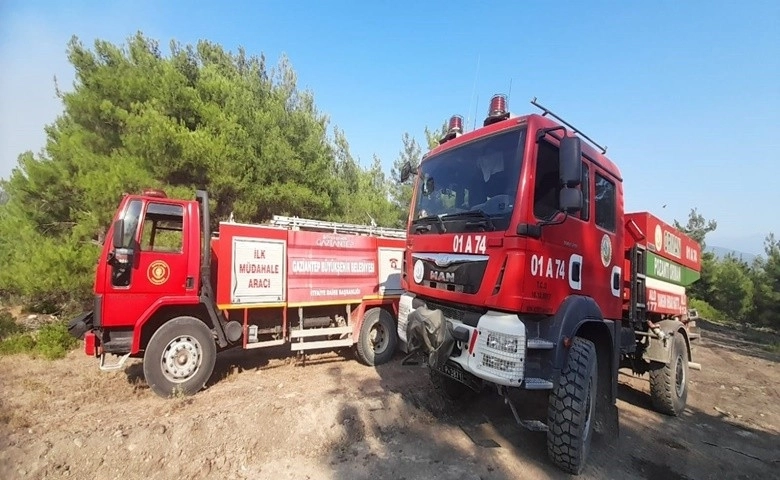 Adana ve Osmaniye'deki orman yangınlarına Gaziantep'ten destek