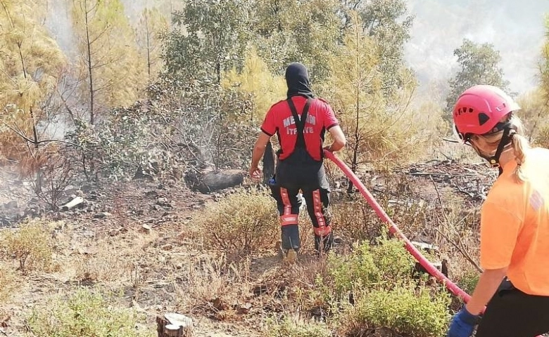 Mersin Büyükşehir orman yangınlarında seferber oldu