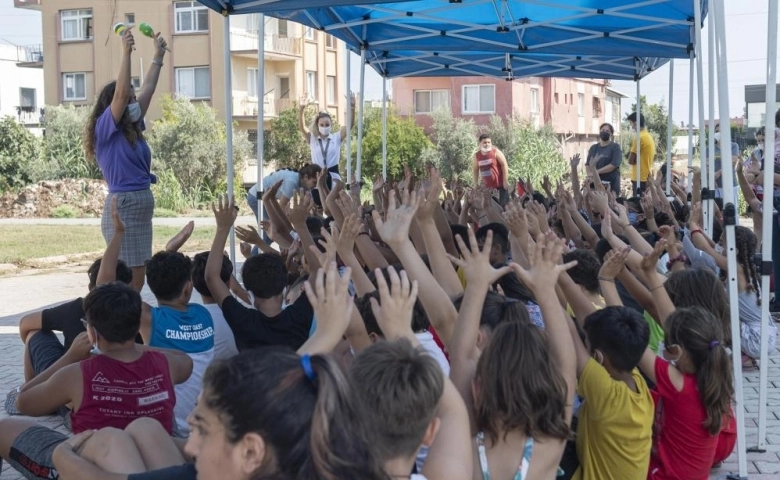 Mersin'de 'Bir Tutam Mutluluk Projesi' gün geçtikçe büyüyor