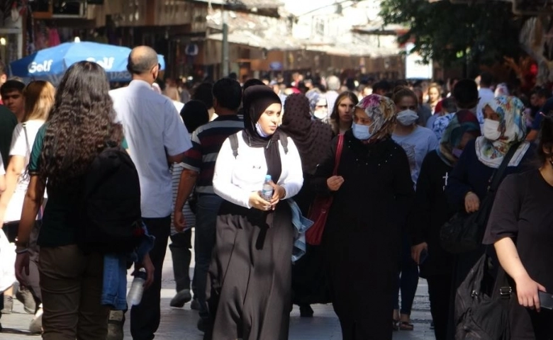 Gaziantep aşılamada ‘Mavi’, vakada ‘Kırmızı’ kategoride