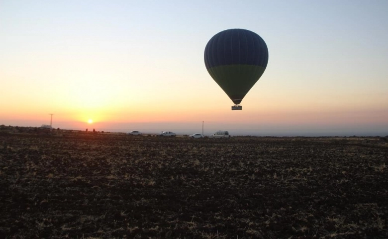 Göbeklitepe'de ticari balon turları yeniden başladı