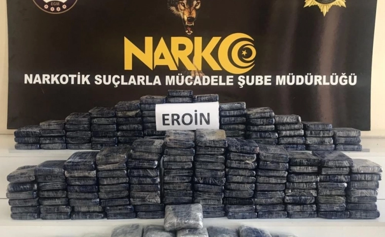 Araç yakıt deposunda 107 kilogram uyuşturucu çıktı