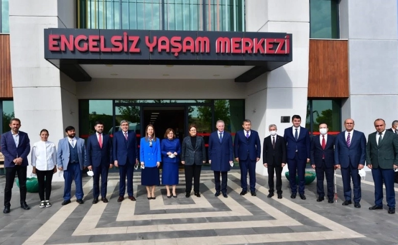 Aile Ve Sosyal Hizmetler Bakanı Sayın Derya Yanık Gaziantep’te