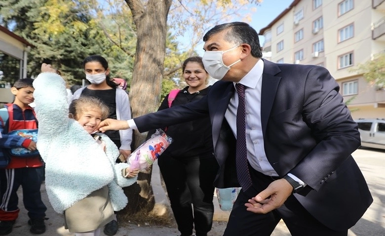 Başkan Fadıloğlu Minik Buğlem'in park isteğini kırmadı