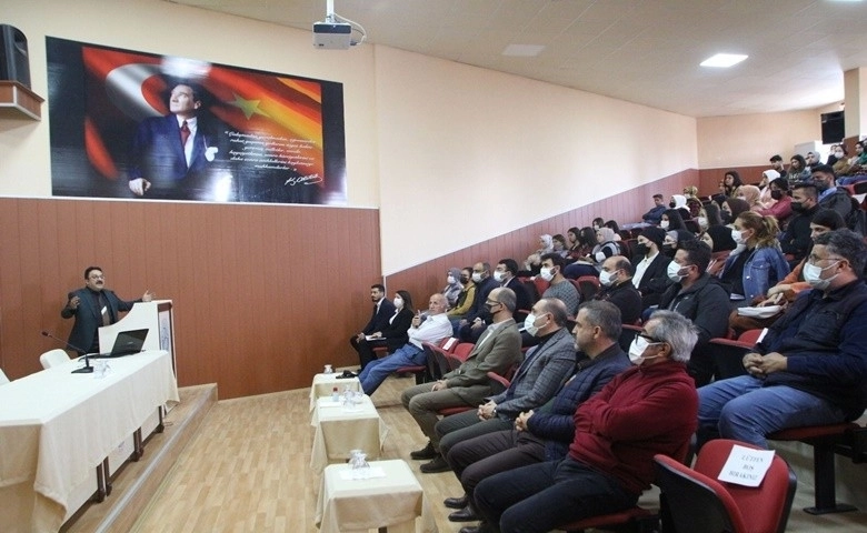 Kilis’te Yunus Emre Konferansı