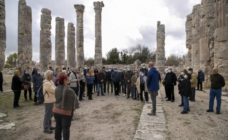 Mersin'de Emekliler, Uzuncaburç’u gezdi