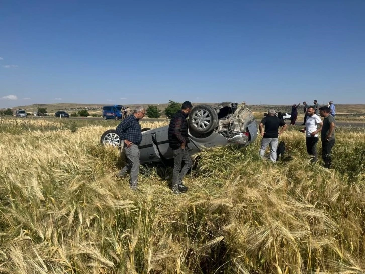 Kilis’te aşırı hız kaza getirdi: 2 yaralı