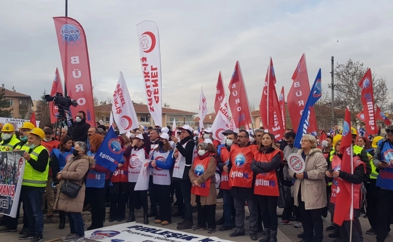 Eğitim-İş Ankara’da “Zam, kriz, yoksulluk” mitingi yaptı