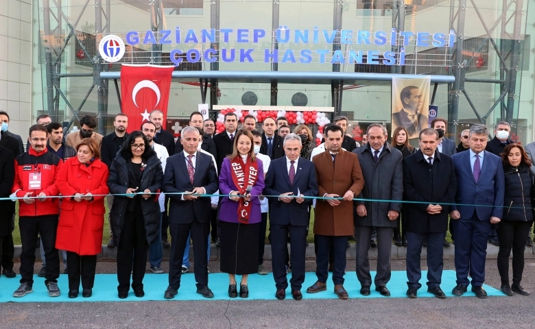 Cumhurbaşkanı Erdoğan, GAÜN’de yeni yapılan hastanelerin açılışını yaptı