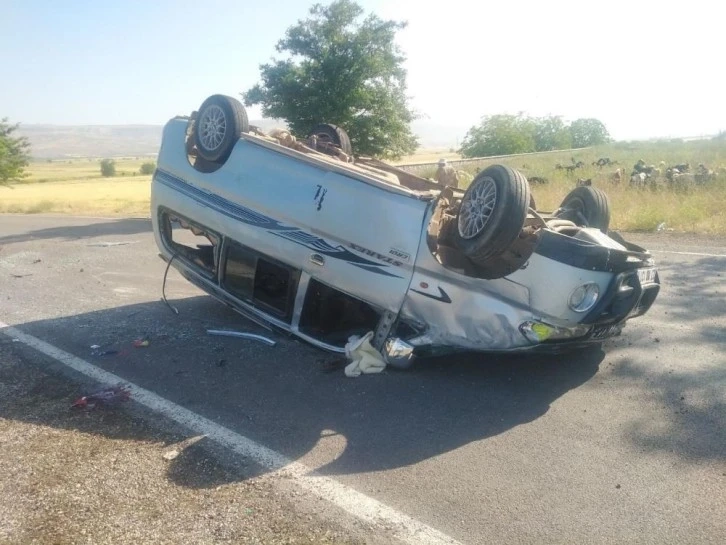 Yavuzelin'de ehliyetsiz sürücü dehşeti: 1 ölü 4 yaralı