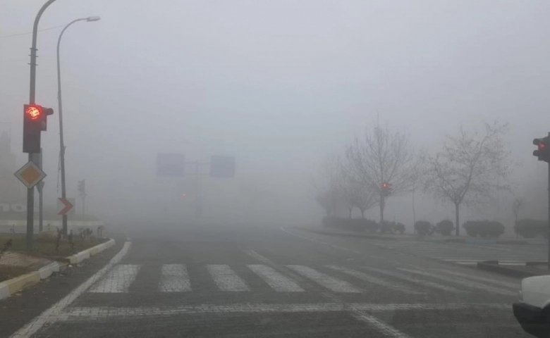 Besni'de yoğun sis