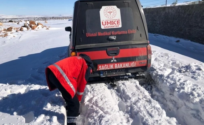 Vücudu yanan bebeğin imdadına UMKE yetişti