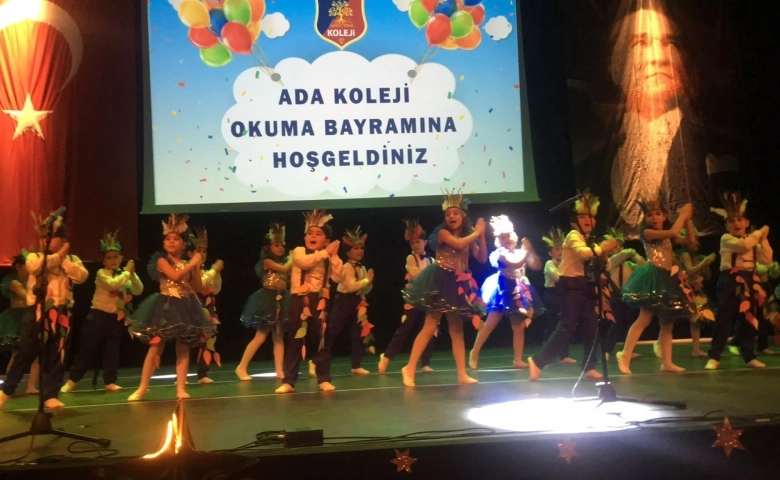 Ada Koleji'nin minikleri okuma-yazma öğrendi