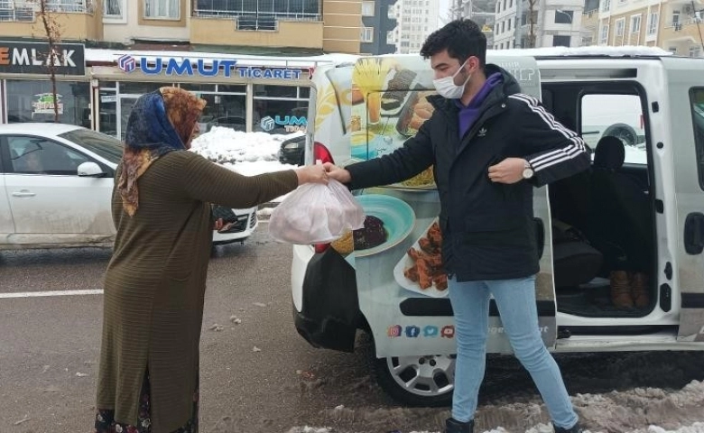 Glütensiz ürünler, çölyak hastalarının kapılarına kadar götürülüyor