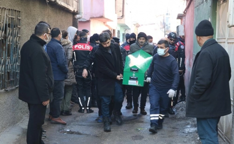 Kahramanmaraş’ta soba zehirlenmesi: Anne ve oğlu hayatını kaybetti