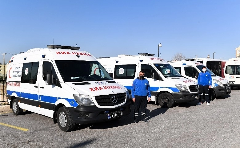 Mersin Büyükşehir Belediyesinden 'ambulans' hizmeti