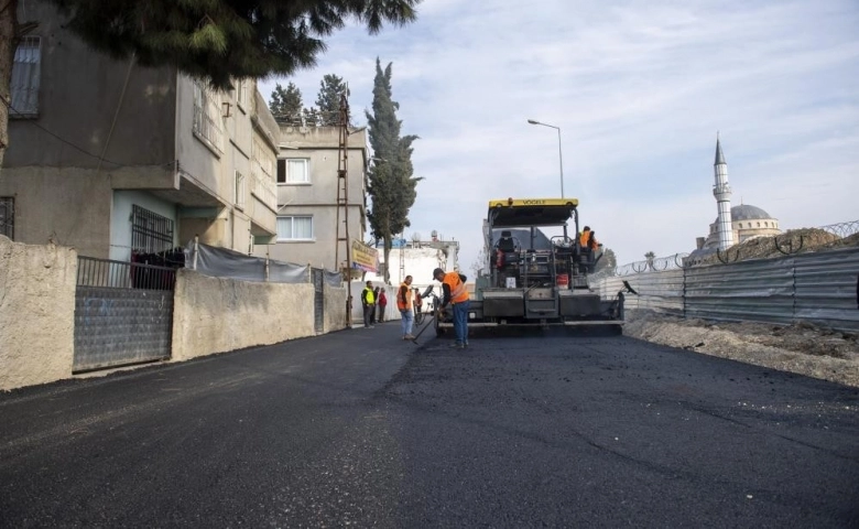 Mersin Çay Mahallesinin asfalt çalışmaları sona yaklaştı