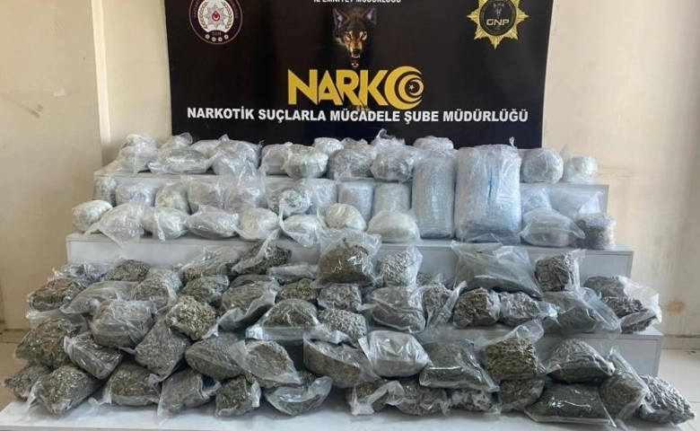 Gaziantep’te 59 kilo skunk maddesi ele geçirildi