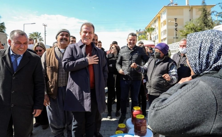 Başkan Seçer, Silifke'de esnafla buluştu