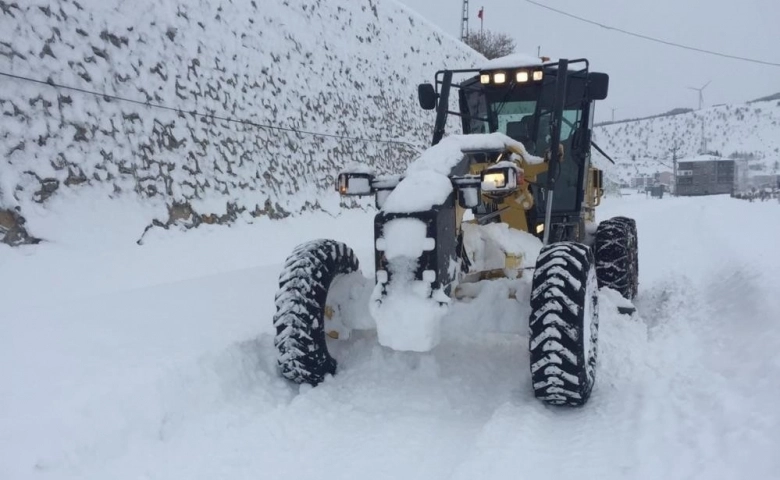 Adıyaman’da 93 köy, 126 mezra yolu ulaşıma kapandı