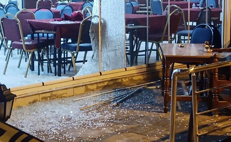 Diyarbakır’da iftar saatinde kıraathane tarandı: 1’i ağır, 3 yaralı