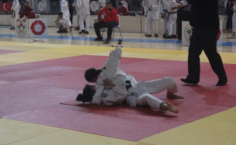 Kilis’te barış için düzenlenen judo turnuvası sona erdi