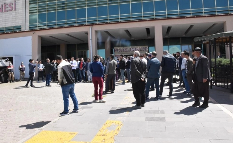 Şanlıurda'nın Siverek ilçesinde doktora şiddet protesto edildi