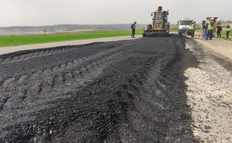 Araban'da Bozuk yollarda bakım onarım çalışmaları başladı