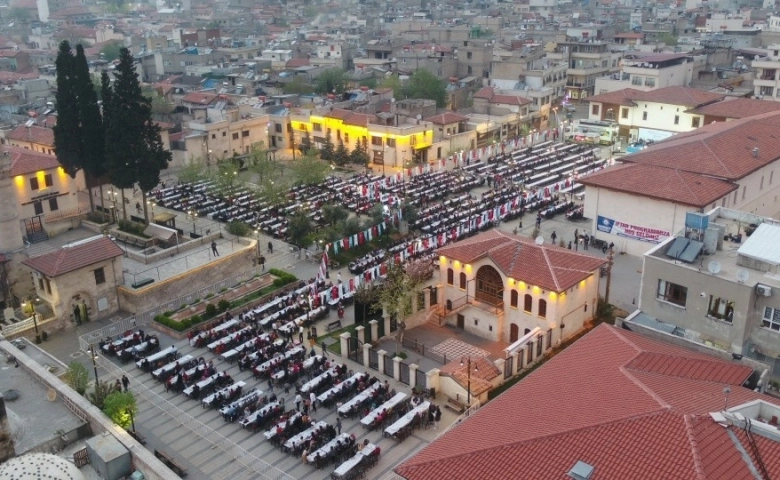 Şahinbey'de 2 yıl aradan sonra iftar Programı yeniden başladı