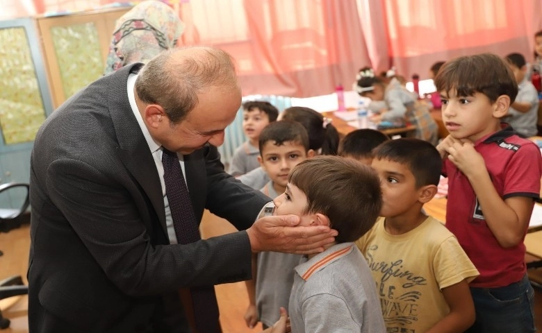 Oğuzeli Belediye Başkanı Kılıç'tan 23 Nisan kutlaması