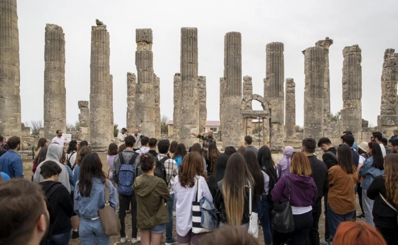 Mersin'de antik kentte tarihi gezi