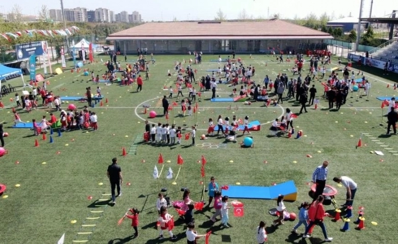 Şahinbey'de Ana okullarına ücretsiz malzeme desteği