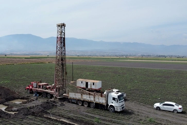 Hatay’da depremin vurduğu su kuyuları açılıyor