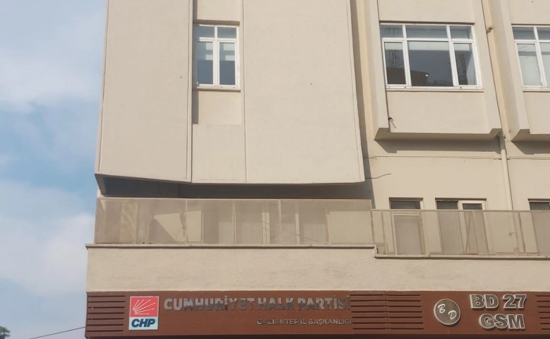 CHP Gaziantep’te yeni adresine taşındı