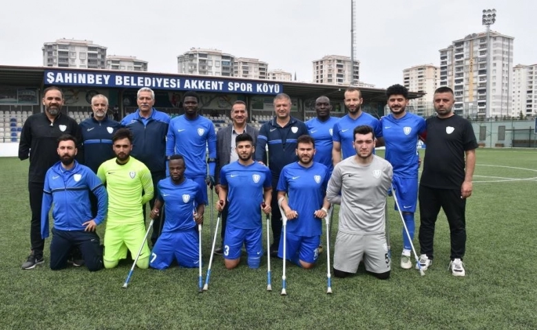 Şahinbey Belediye Başkanı Tahmazoğlu'ndan ampute maçına davet