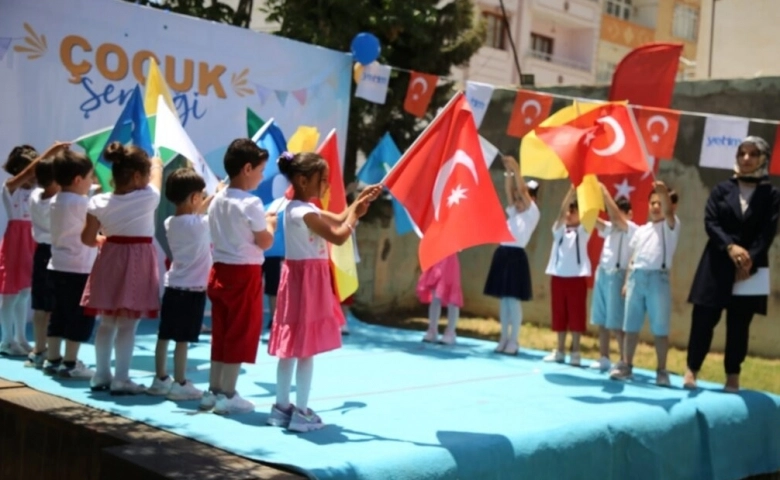 Kilis Nar Taneleri Anaokulunda mezuniyet sevinci