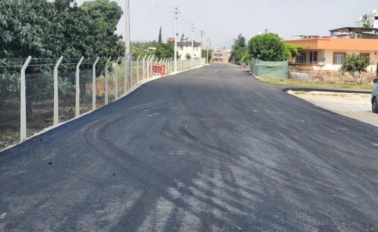 Tarsus’ta 10 yıldır çözülemeyen yol sorunu çözüldü