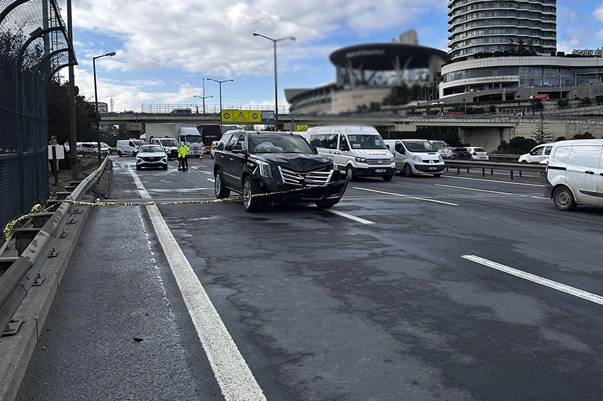 Ünlü iş adamına trafikte silahlı saldırı